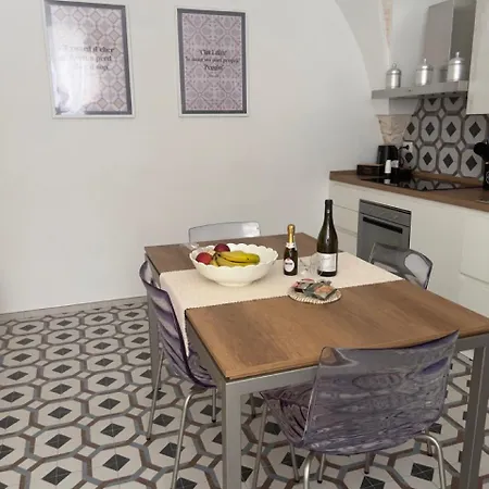 Lägenhet Casa Zizi Locorotondo